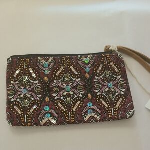 Elegant Sequin Embellished Clutch